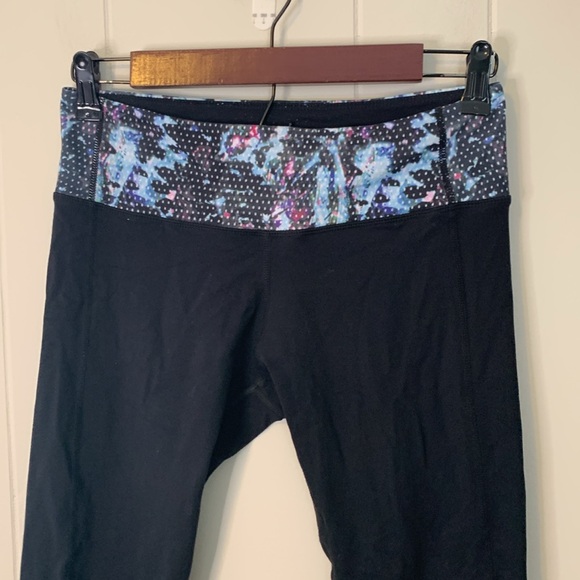 Lululemon Pace Rival Cropped Leggings Floral Sport White Multi / Black Size 4 - Picture 2 of 7